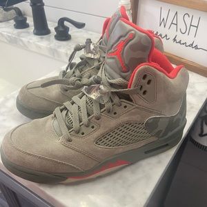 Jordan 5 retro grey Camo